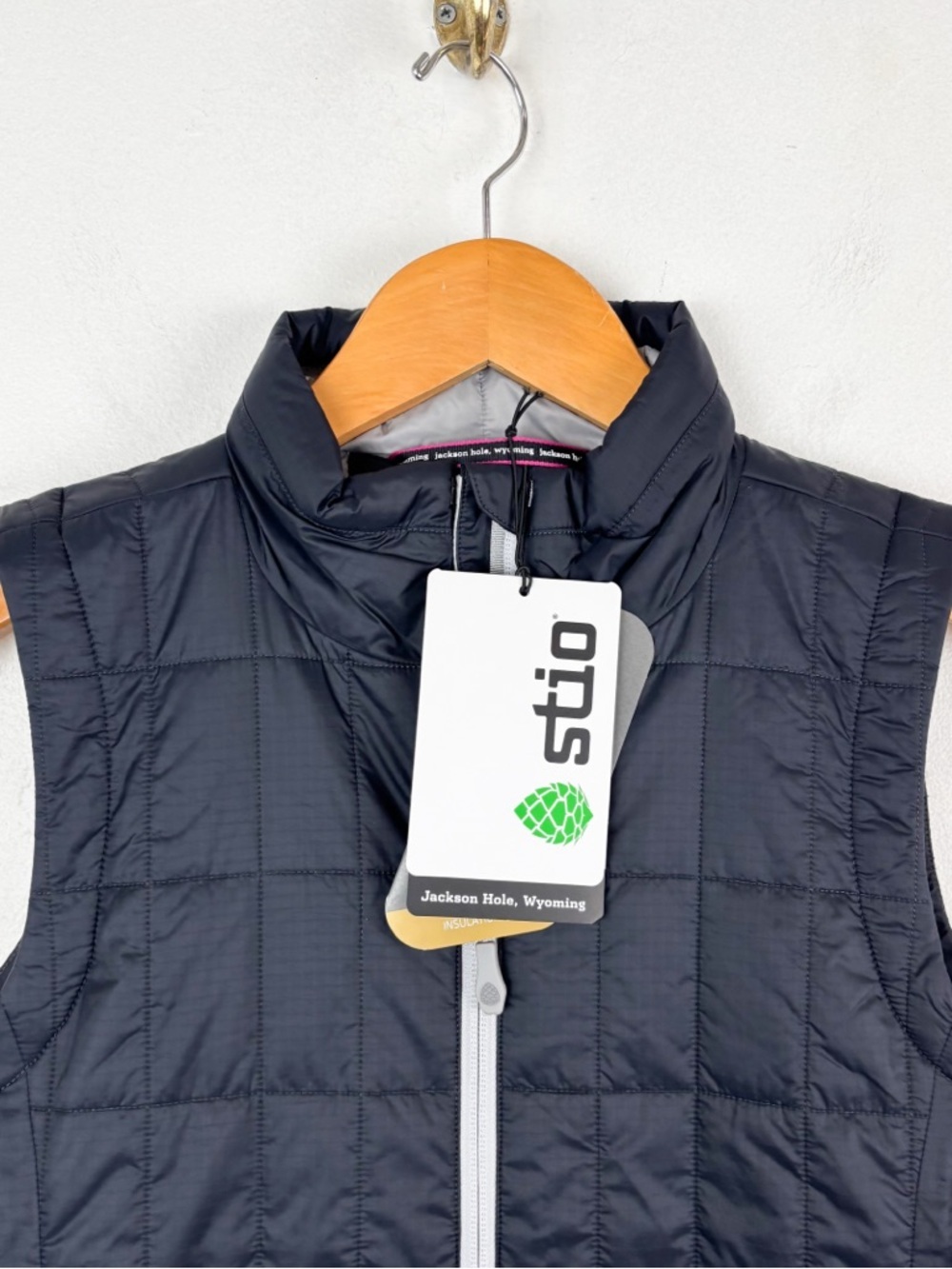 NWT Stio Women's Azura Insulated Vest in Boundary Black Sz XS - Picture 4 of 13